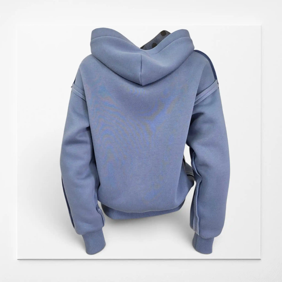 HOODIE 4.10